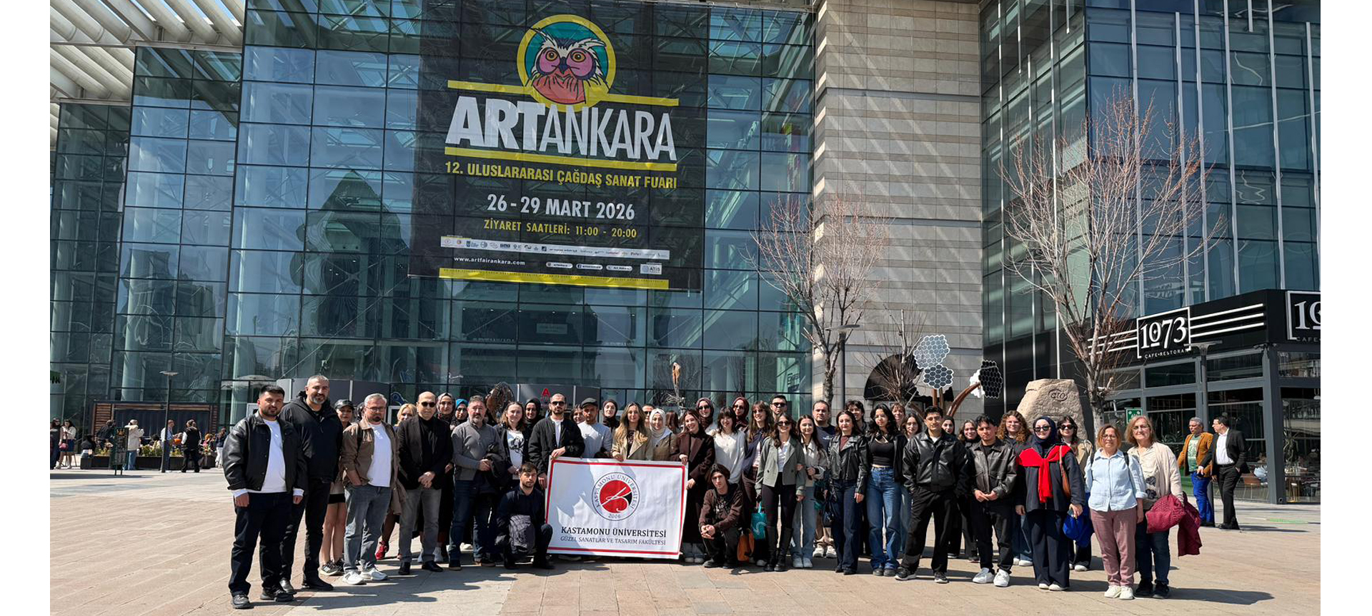 Fakültemiz Öğrencileri Artankara 12. Uluslararası Çağdaş Sanat Fuarını Ziyaret Etti