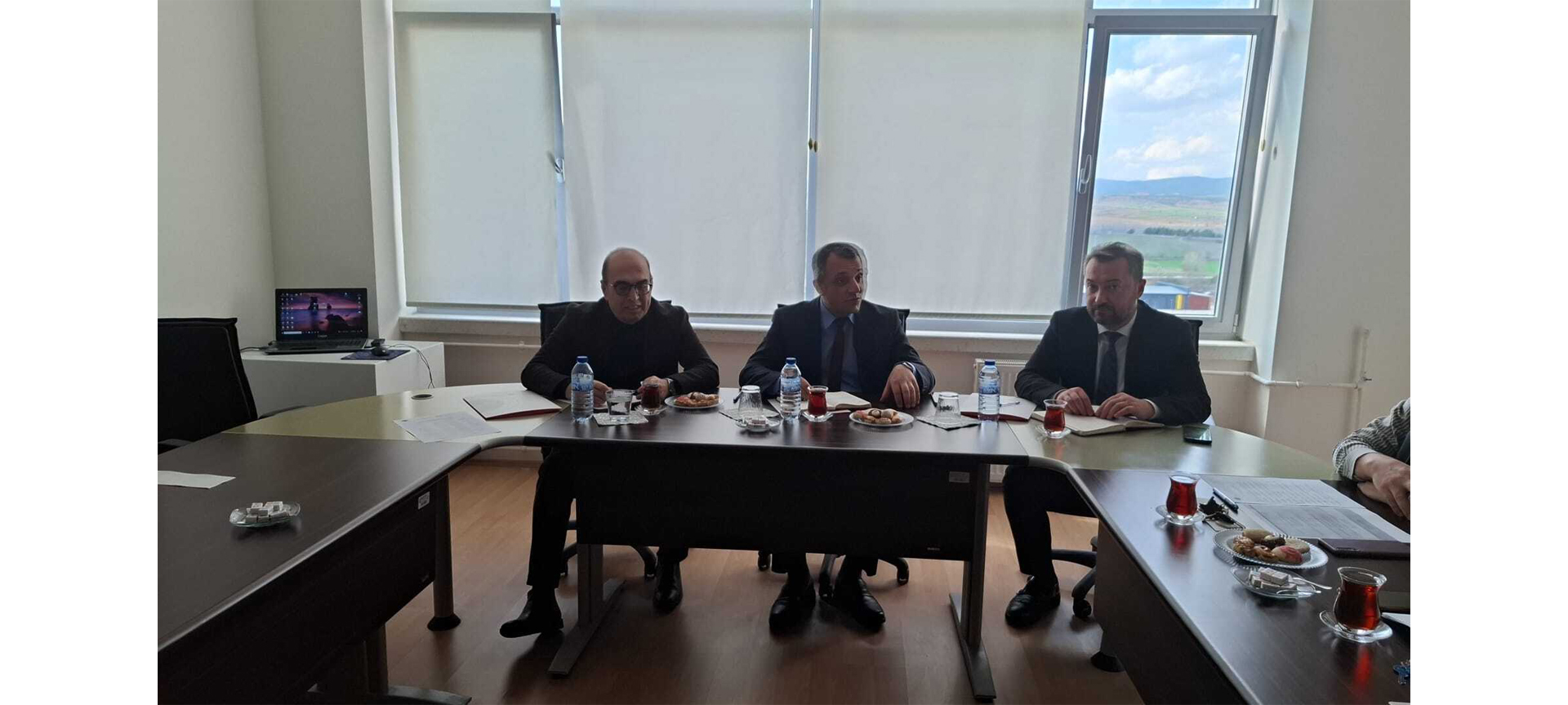 Rektör Yardımcımız Prof. Dr. Selahattin Kaymakcı ile Öğrenci İşleri Daire Başkanı Aydın Caymaz Fakültemizi Ziyaret Etti